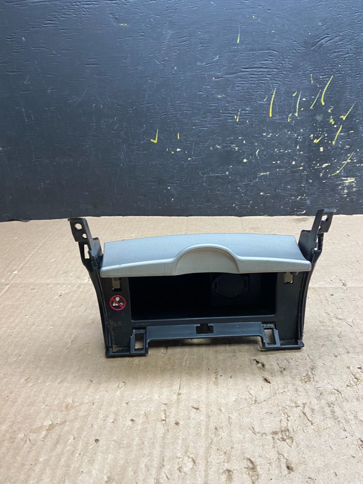 2009-2013 Toyota Corolla Dashboard Center Dash Storage Ash Tray Y7770 DG1
