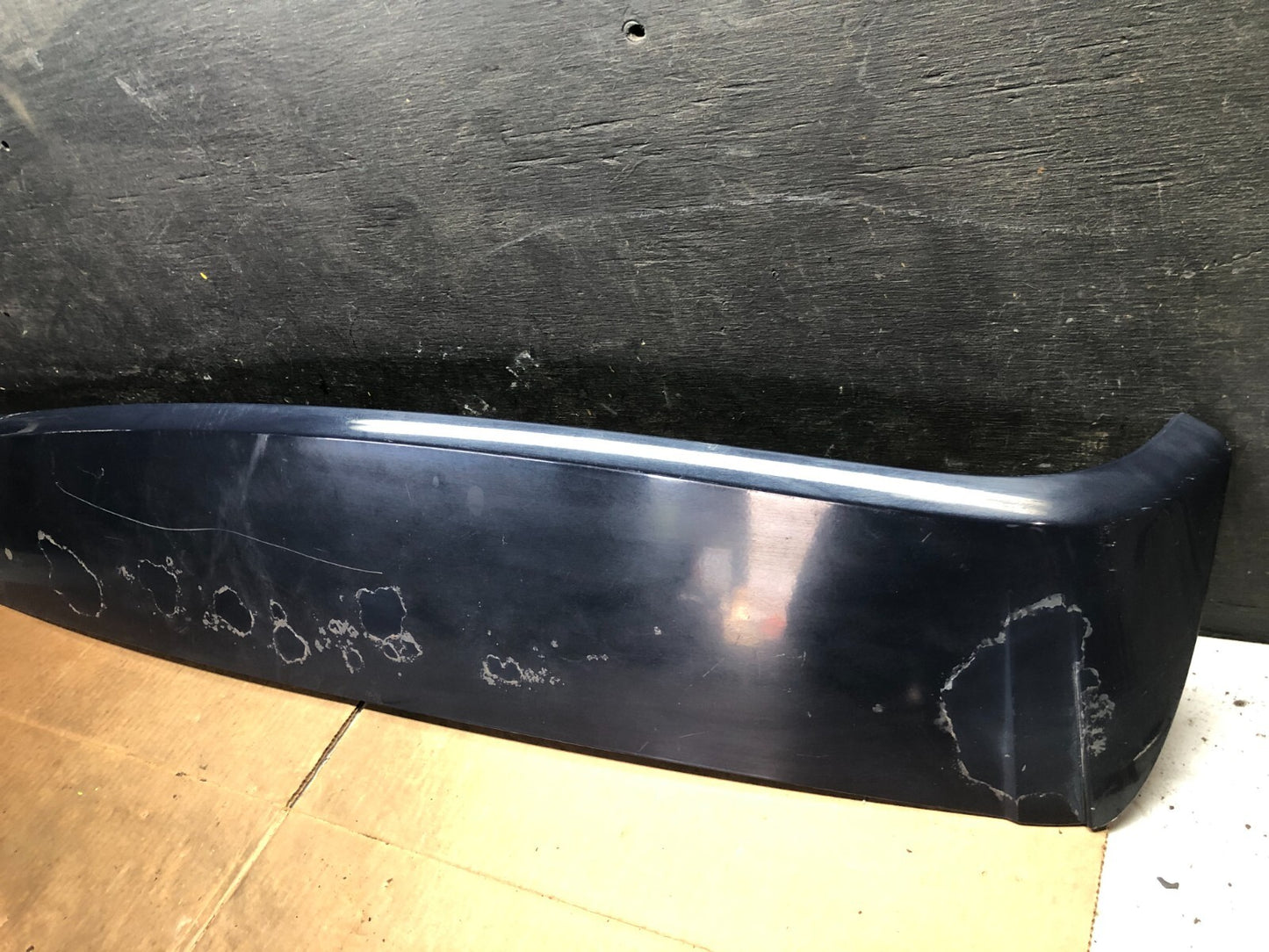 2003 to 2006 Porsche Cayenne Rear Spoiler Third Brake Light Wing OEM A0760 DG12