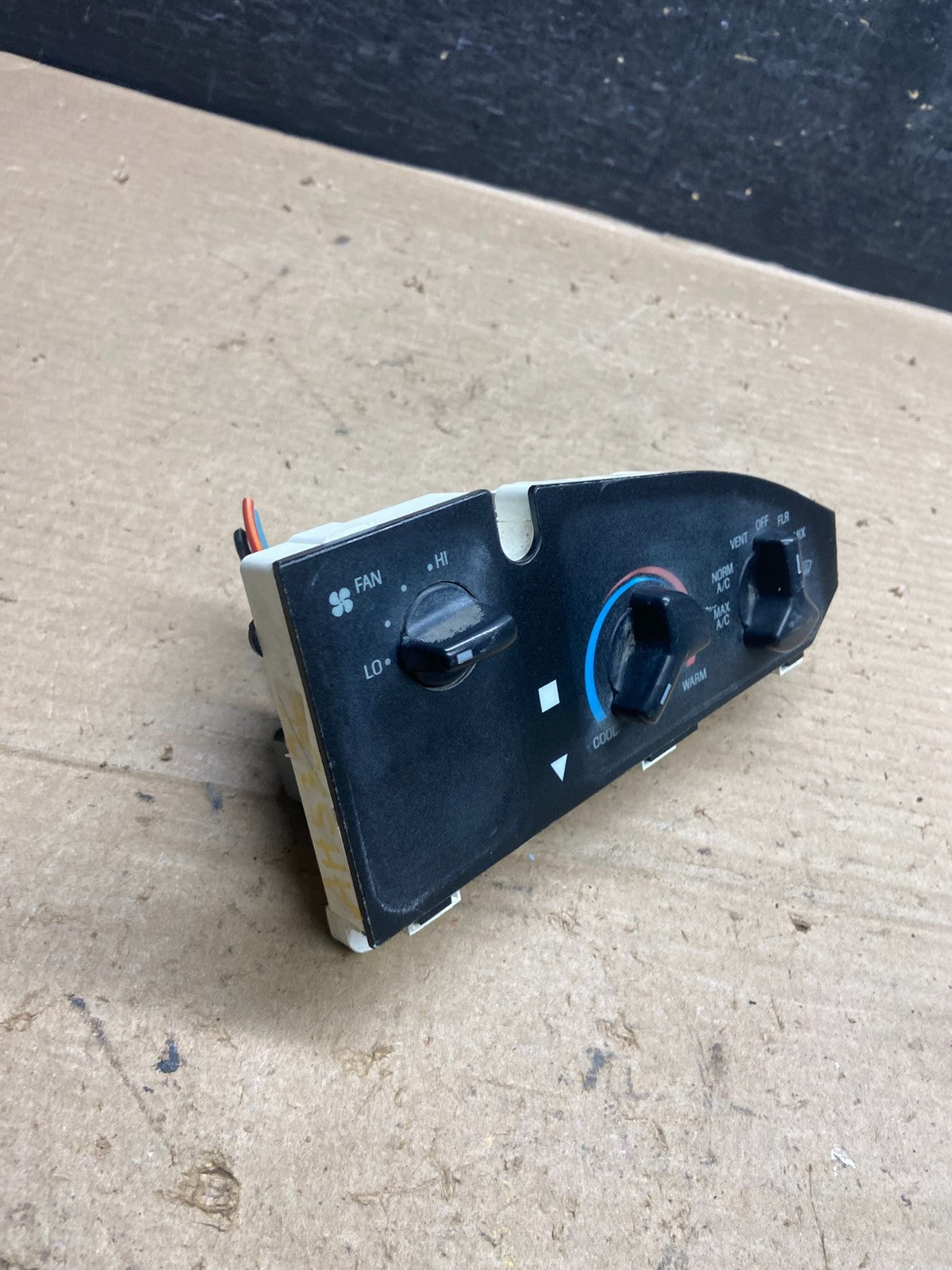 1997-2014 Ford Van Econoline E150 E250 Heater Climate Fan Control AH5336 DG1