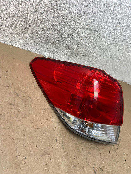 2010-2014 Subaru Outback Wagon Left Driver Lh Side Tail Light AG5311 LK2