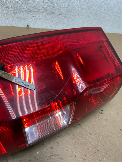 2008 to 2013 Chevrolet Tahoe Hybrid Right Passenger Tail light Led AF5161 LK3