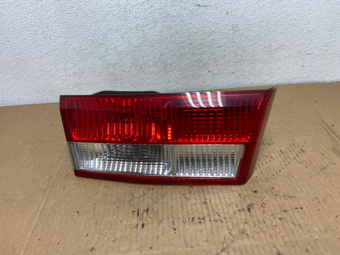 2003-2004 Honda Accord Sedan Left Driver LH Inner Tail Light AD2368 LK0
