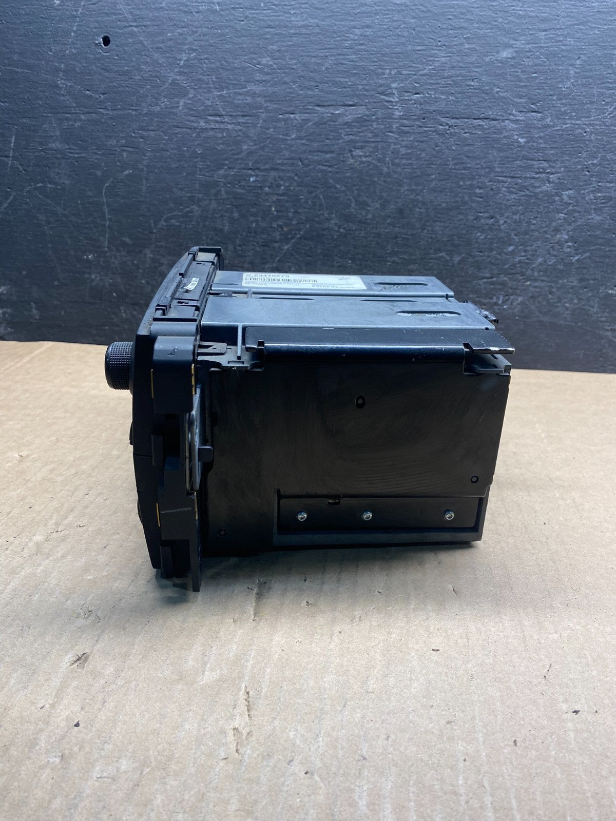 2015-2024 Chevrolet Express GMC Savana Radio AM FM mp3 Aux Input ae7898 DG1