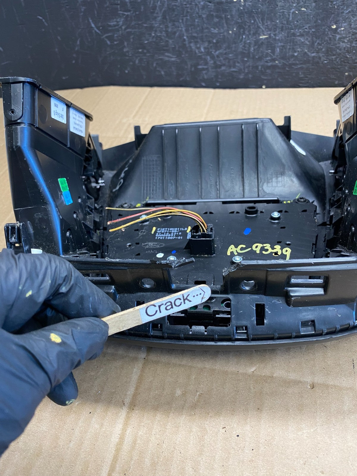 2015 to 2018 Ford Focus Center Radio Stereo Control Unit Trim ac9339 DG6