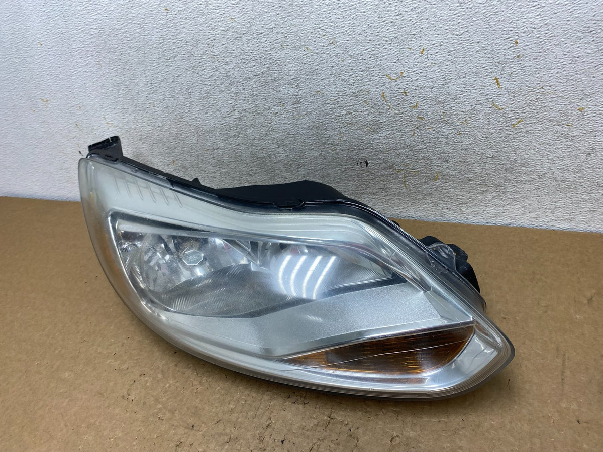 2012 2013 2014 Ford Focus Right Passenger Rh Side Headlight AI3644 DW1