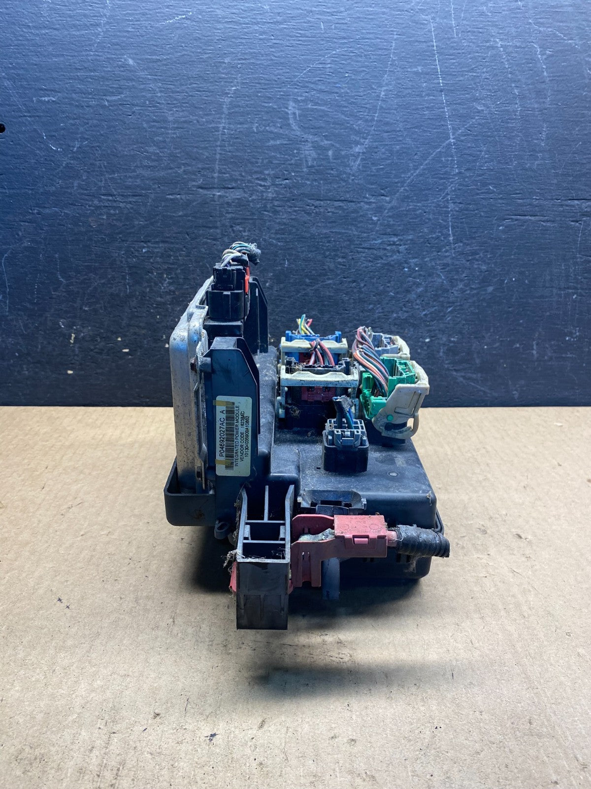 2005 Chrysler 300 Charger Totally Integrated Module Fuse Box AG7061 DG2
