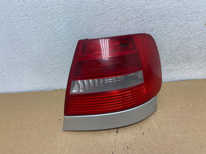 1999 to 2002 Audi A4 B5 Right Passenger Rh Side Tail Light AG2014 LK0
