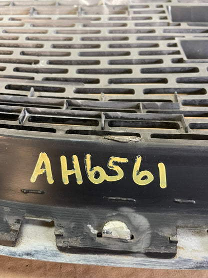2007 to 2012 GMC Acadia Front Upper Grill Grille AH6561 DG7