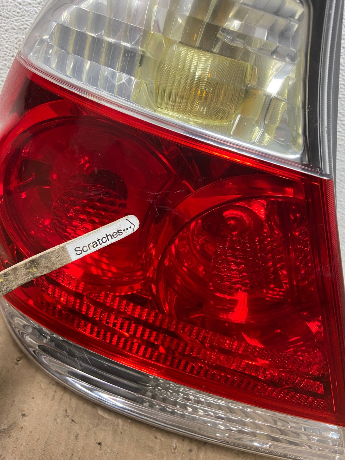 2005 to 2006 Toyota Camry Tail Light Left Driver Lh Side AD7762 LK3