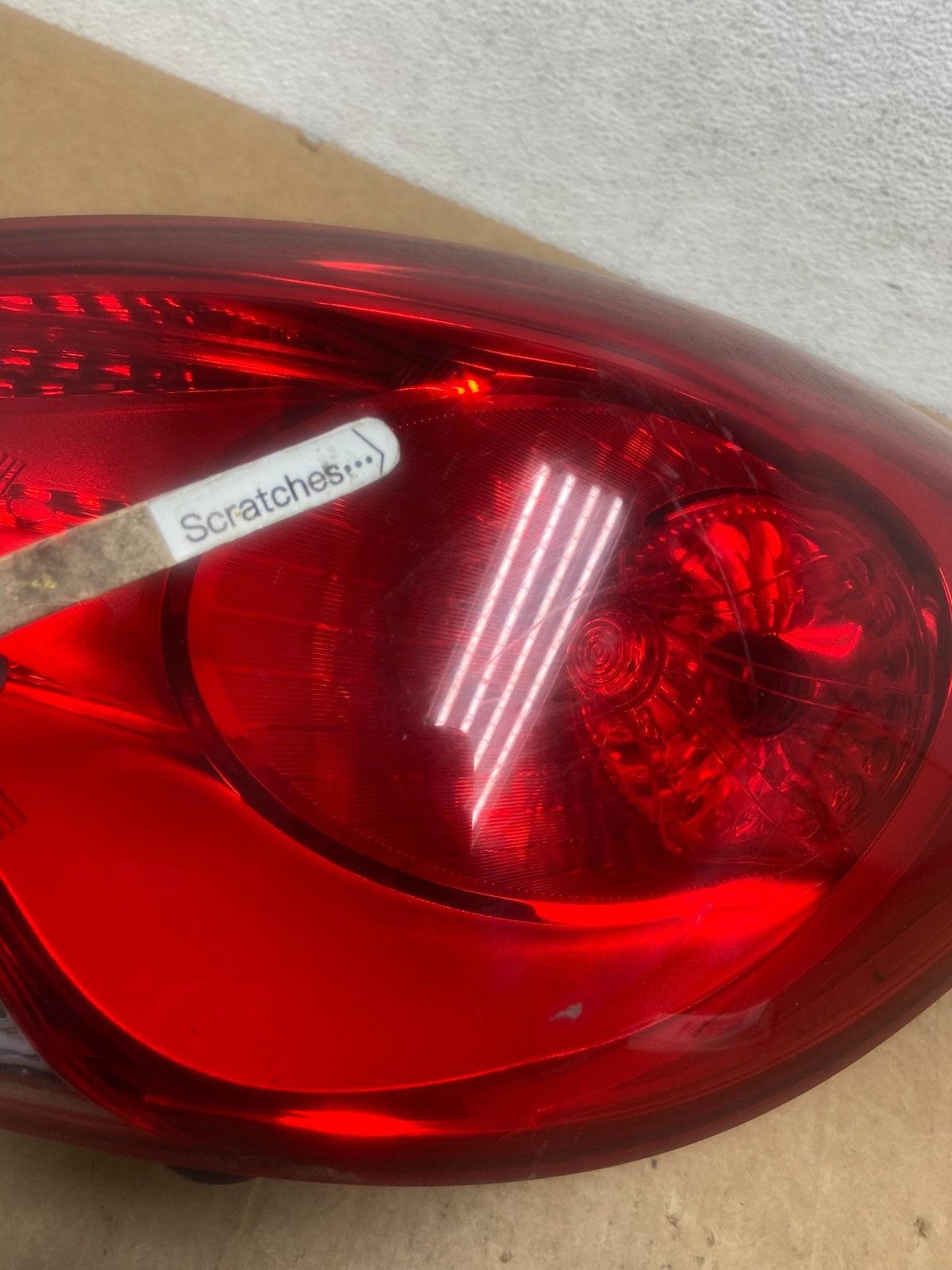 2011 2012 2013 Hyundai Elantra Sedan Right Passenger Tail Light AD6016 DW3