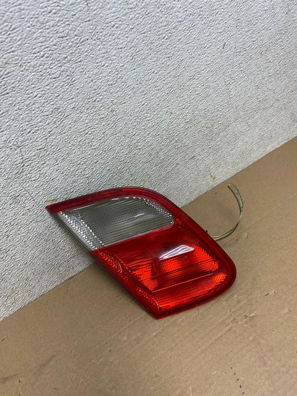 1998-2003 Mercedes Benz CLK Inner Left Driver LH Side Tail Light Lamp R0448 DW2