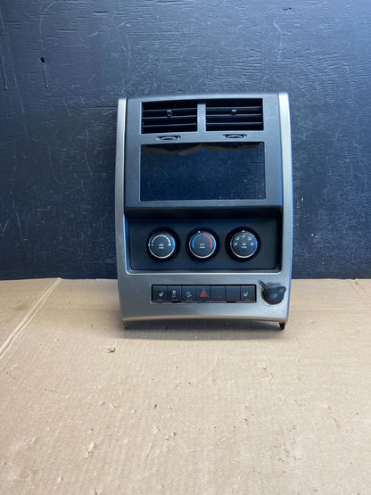 2008 to 2012 Jeep Liberty Dash Climate Temperature Control Radio Bezel AI6325 DW0