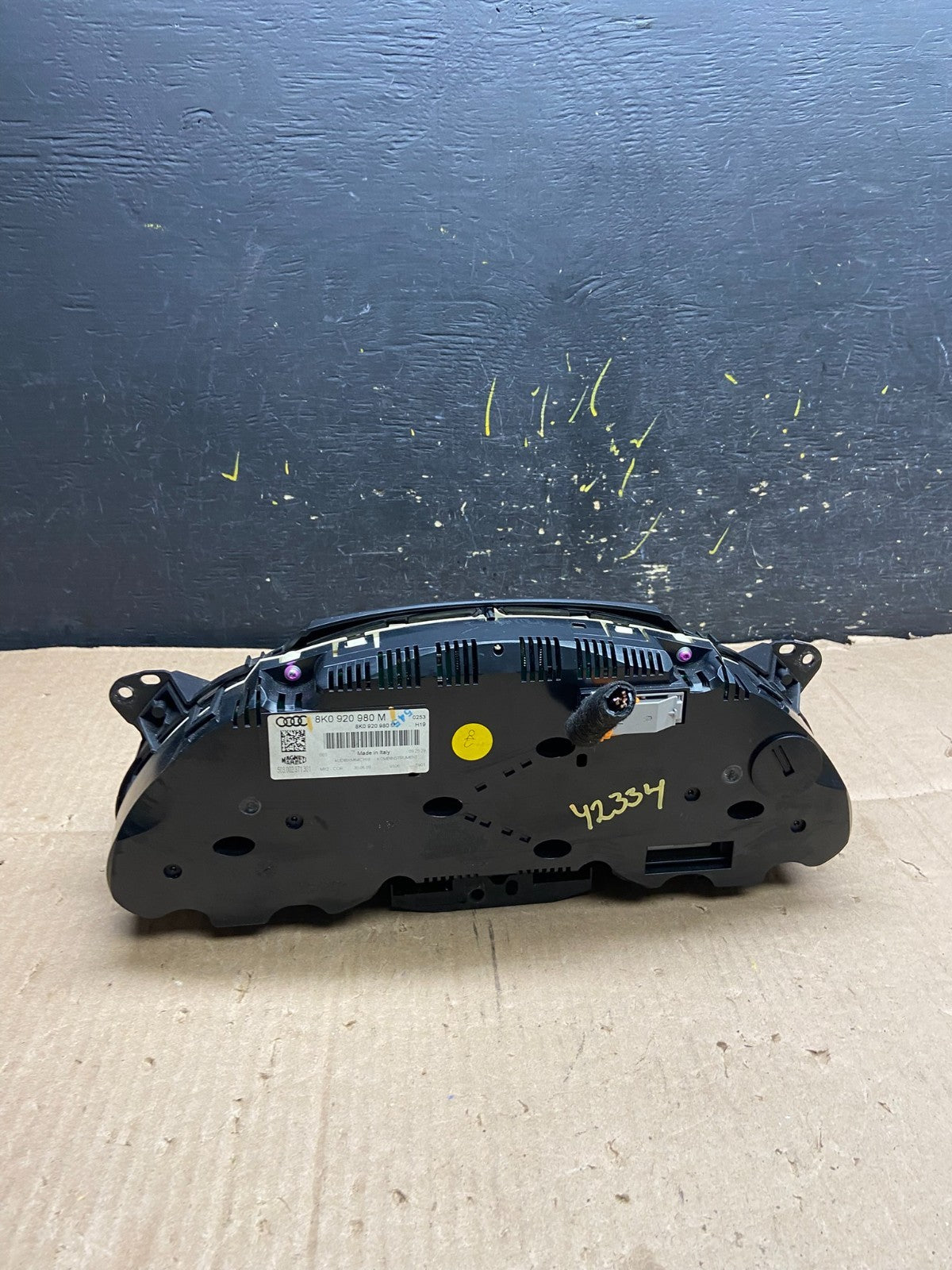 2010 - 2012 Audi A4 Speedometer Cluster Gauge OEM Y2334 DG4