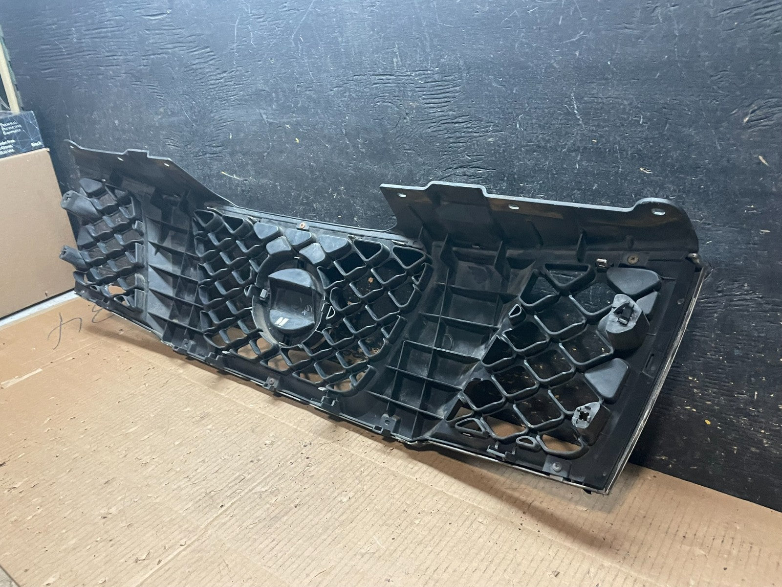 2005 2006 2007 Nissan Pathfinder Chrome Front Upper Grill Grille Oem Y1885 DG6