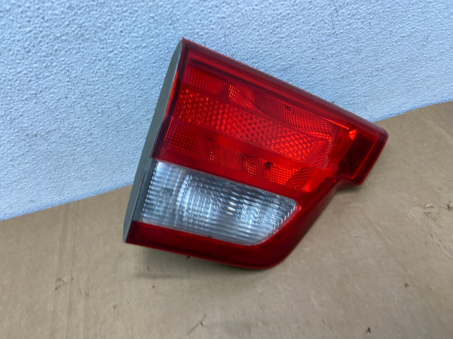 2011-2013 Jeep Grand Cherokee Left Driver Side Lh Inner Tail Light AC8434 LK0
