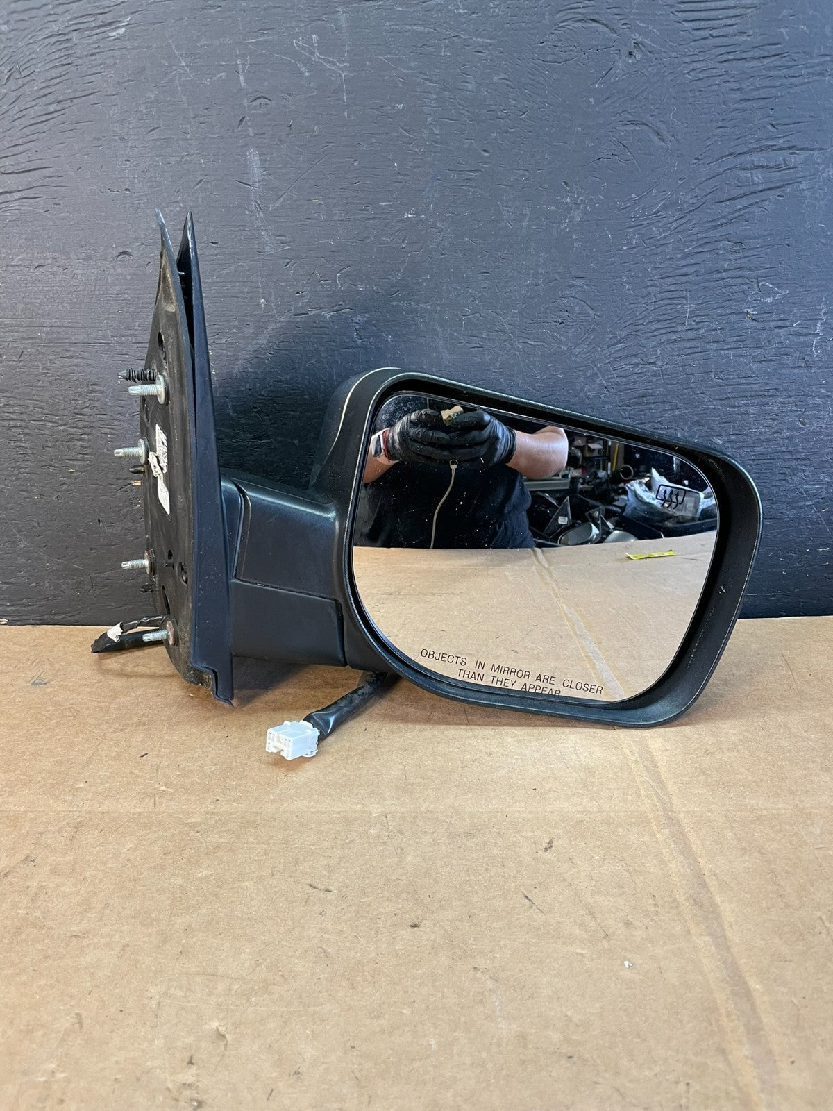 2004 to 2015 Nissan Armada Right Passenger Heated Door Mirror AE0943 DW7