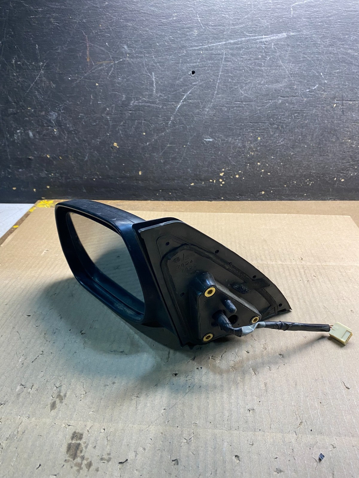 2001 to 2003 Toyota RAV4 Left Driver LH Side View Door Mirror OEM Z5255 MS10