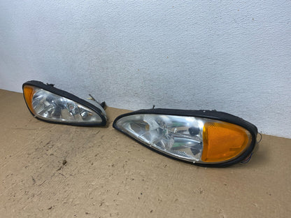 1999 to 2005 Pontiac Grand Am Left+Right Set Headlights AG1428 DW1