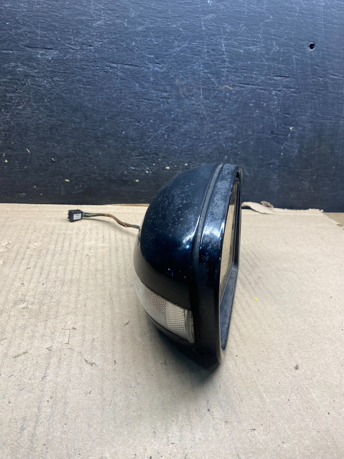 2001 to 2004 Mercedes-Benz C Class Left Driver LH View Door Mirror AJ0536 DG10