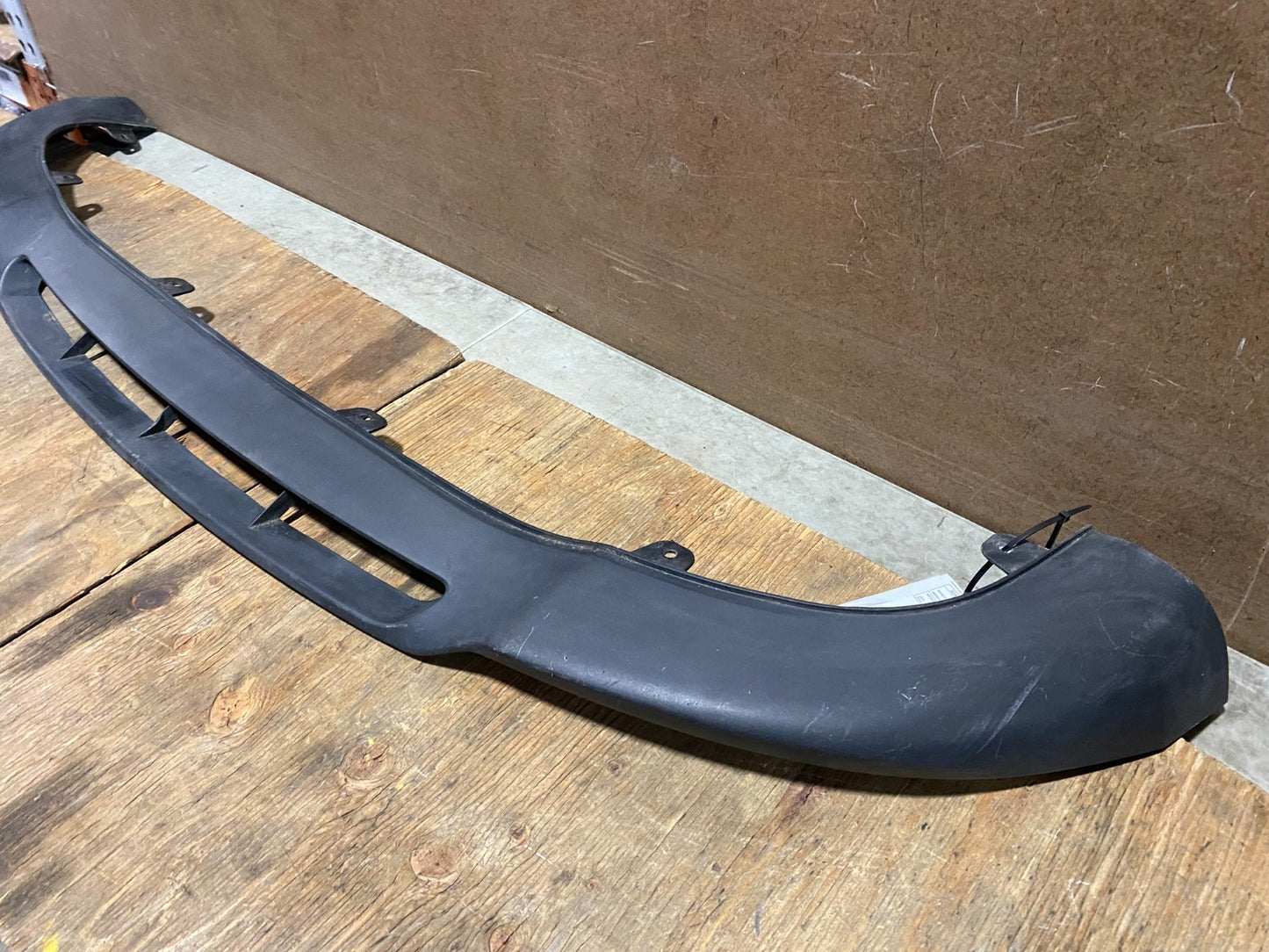 2010 to 2014 Hyundai Tucson Front Valance AF37443