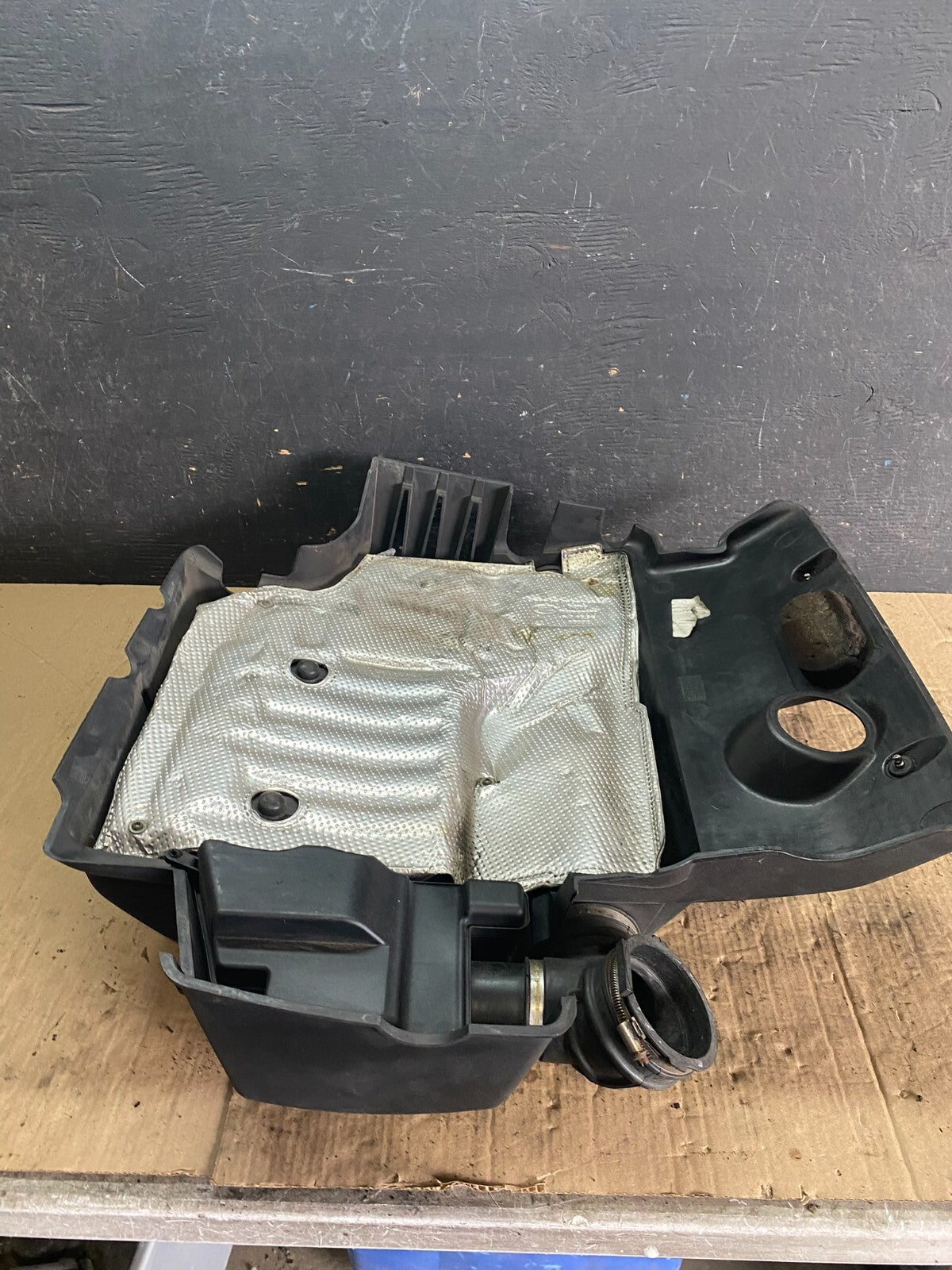 1997 to 2006 Land Rover Freelander Engine Shield Cover N3239 DG2