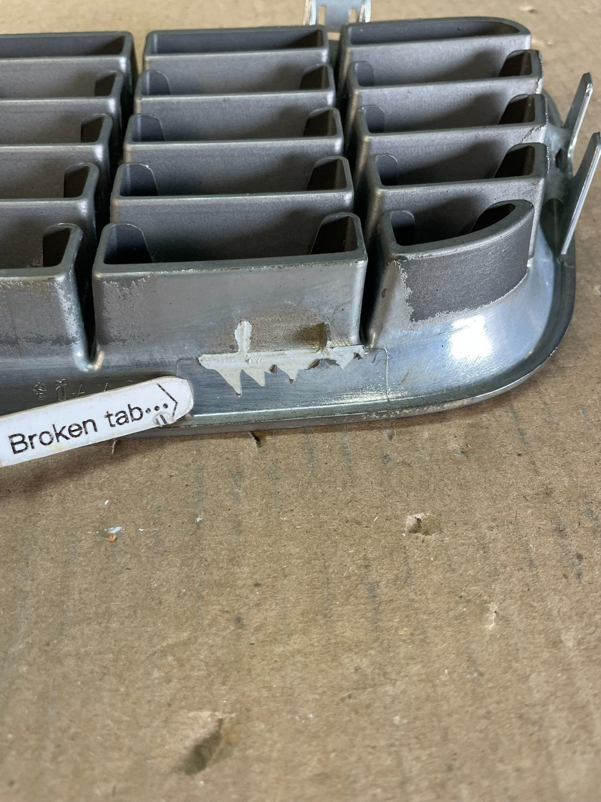 2004 2005 2006 Volvo S80 Front Upper Grill Grille Oem AC1864 DG5