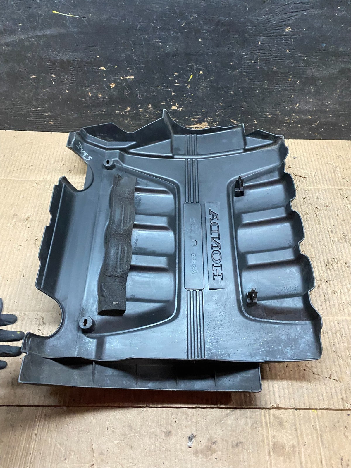 2008 to 2010 Honda Odyssey Black Engine Cover OEM 3.5L No # OEM t9931 DG6