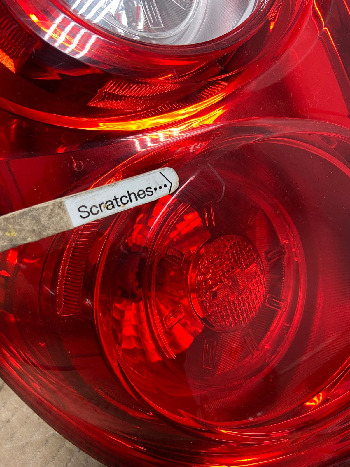 2010 to 2015 Chevrolet Equinox Left Driver Lh Side Tail Light AC3969 LK3