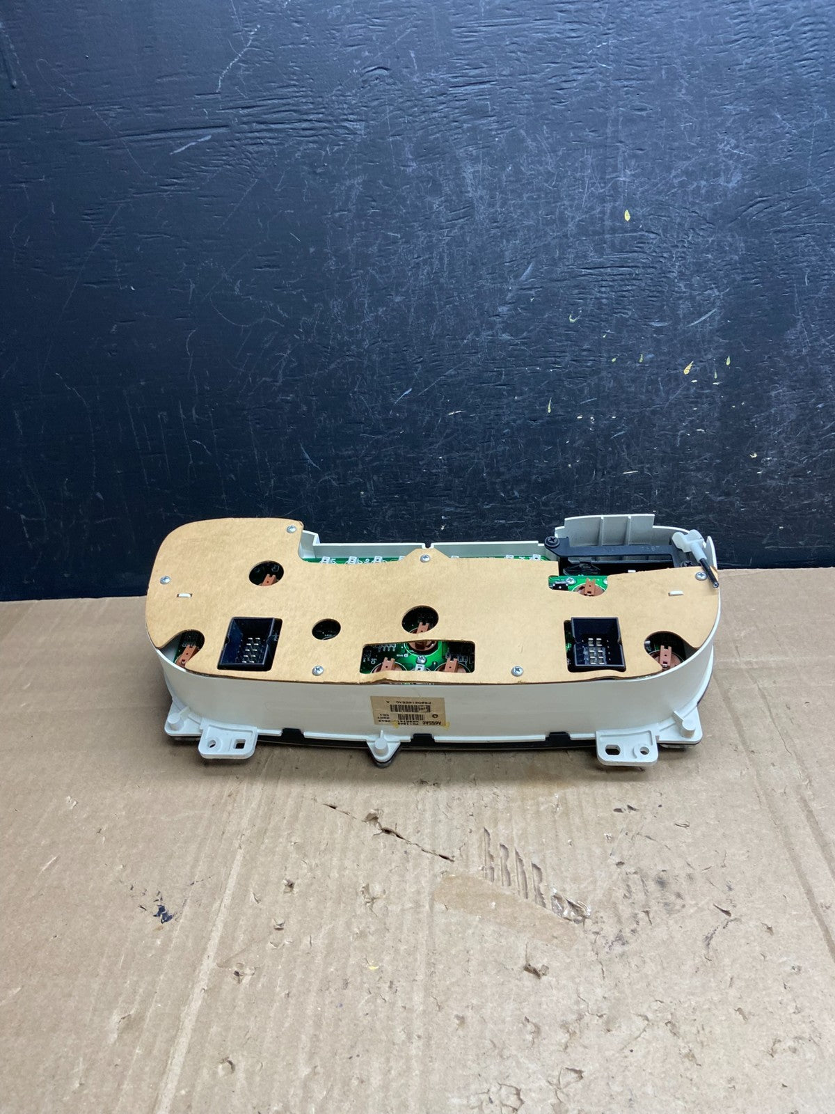 1998 to 2000 Dodge Dakota Instrument Speedometer Gauge Cluster AE1775 DG5