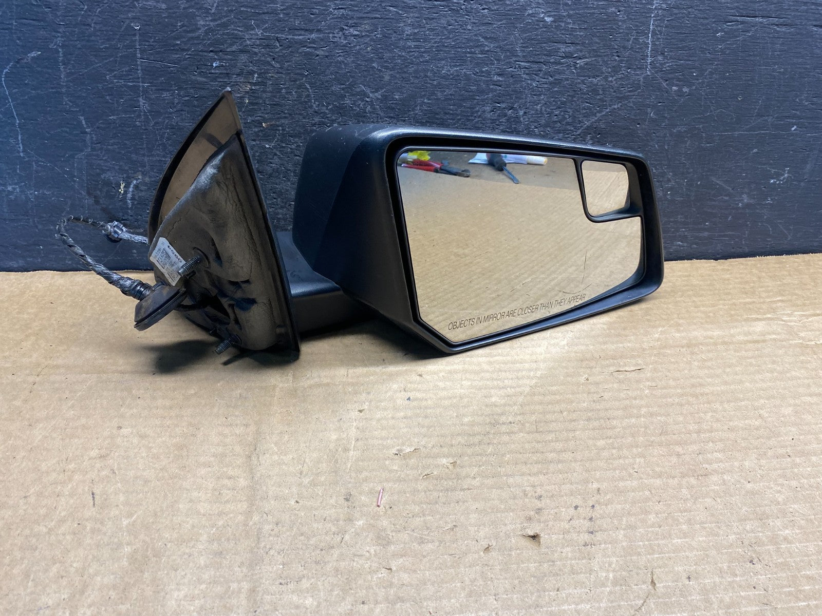 2009 to 2017 GMC Acadia Right Passenger Door Mirror AD9733 DW2
