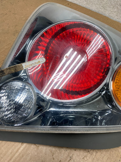 2002 2003 2004 Nissan Altima Tail Light Left Driver Lh Side AI9173 LK3
