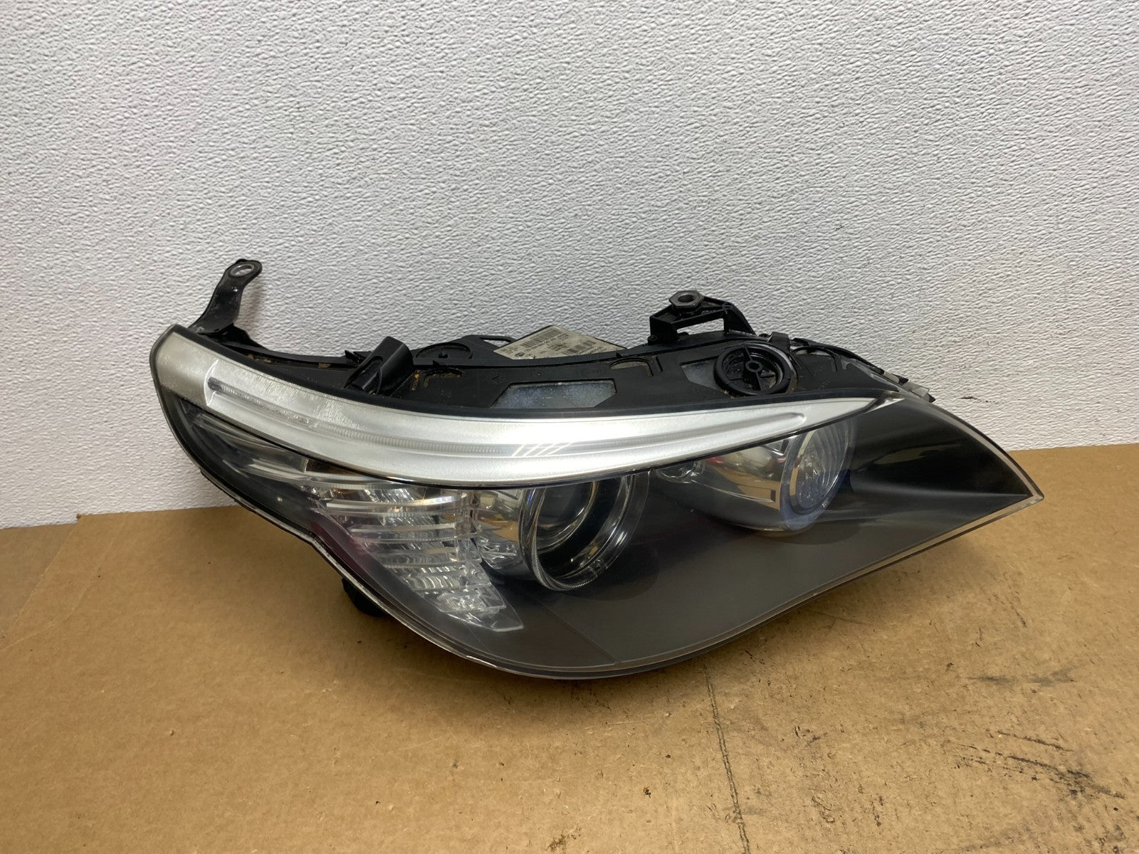 2008 to 2010 Bmw 5 Series 535I 550I AFS Xenon Hid Right Headlight Oem AC3410 DW0