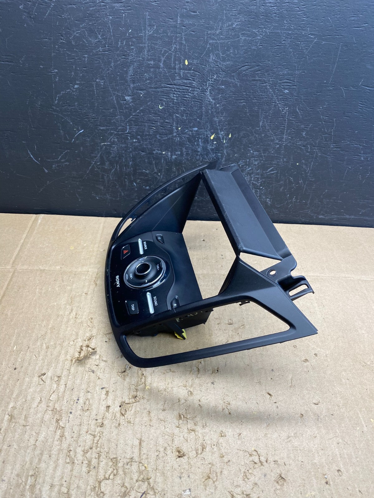 2013 2014 2015 2016 Ford Escape Dash Radio Control Panel Bezel AC4594 DG2