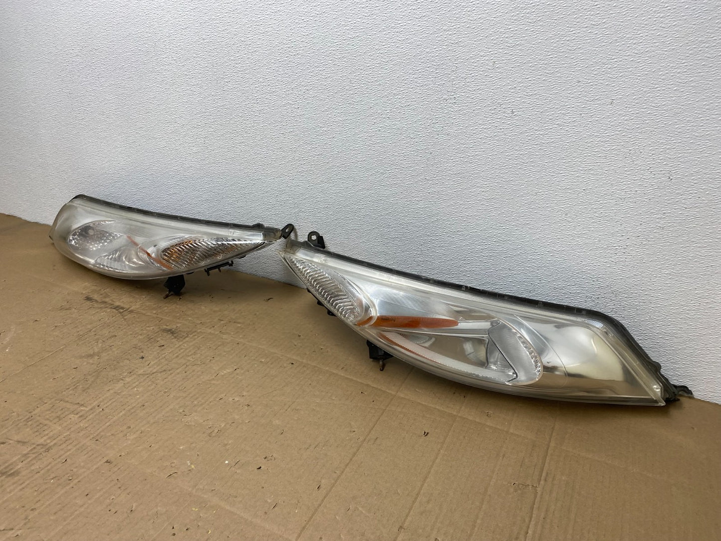 2011-2014 Nissan Juke Turn Signal Headlights Left+Right Halogen OEM AB8285 DW1