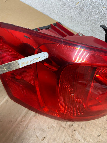 2011 to 2014 Volkswagen Jetta Left Driver LH Side Tail Light AI5519 LK3