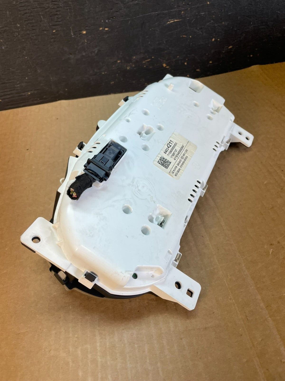 2016 GMC Canyon Instrument Cluster Speedometer AF3612 DG6