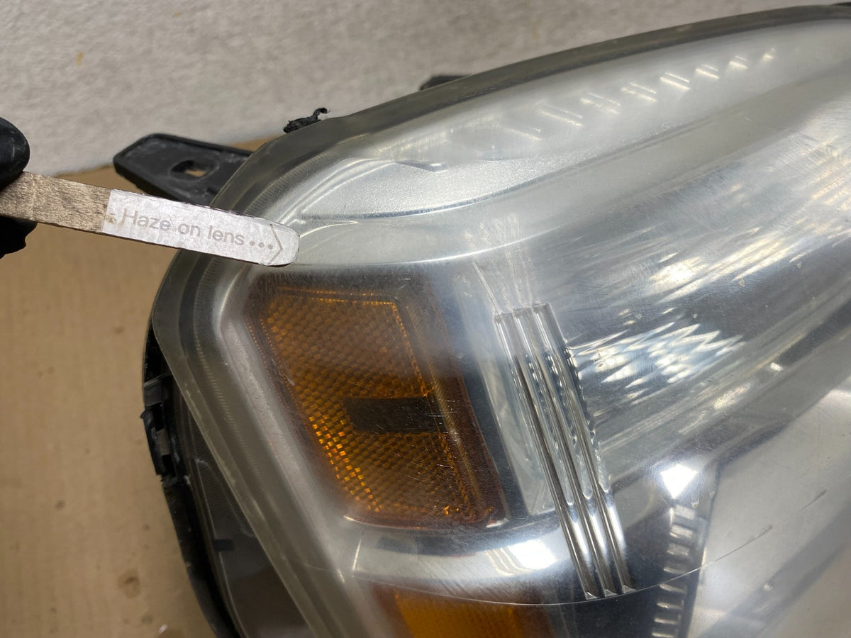 2010 to 2015 GMC Terrain Halogen Passenger Right Rh Side Headlight AH3079 DW5