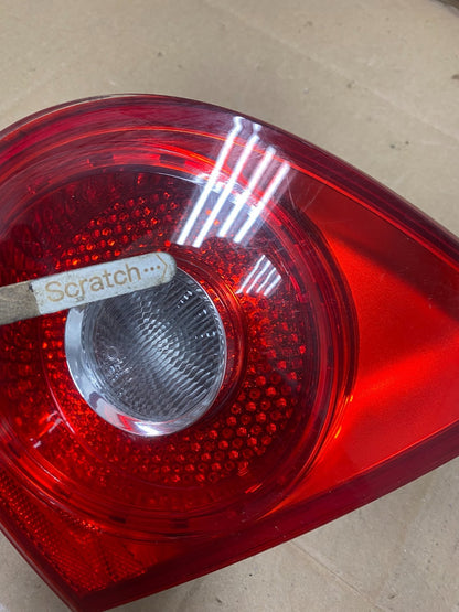 2006-2009 Volkswagen Golf Right Passenger Rh Tail Light Inner Trunk U6579 DW3