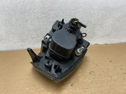 2004 to 2009 Cadillac SRX Left Driver Side Halogen Headlight AH8526 DW6