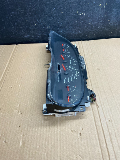 2006 Ford E350 Gauge Speedometer Cluster AF6138 DG2