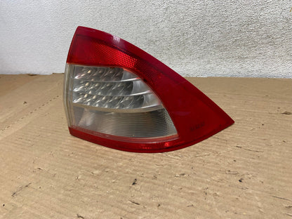 2006-2009 Mercury Milan Right Passenger Side Tail Light AG8266 LK2
