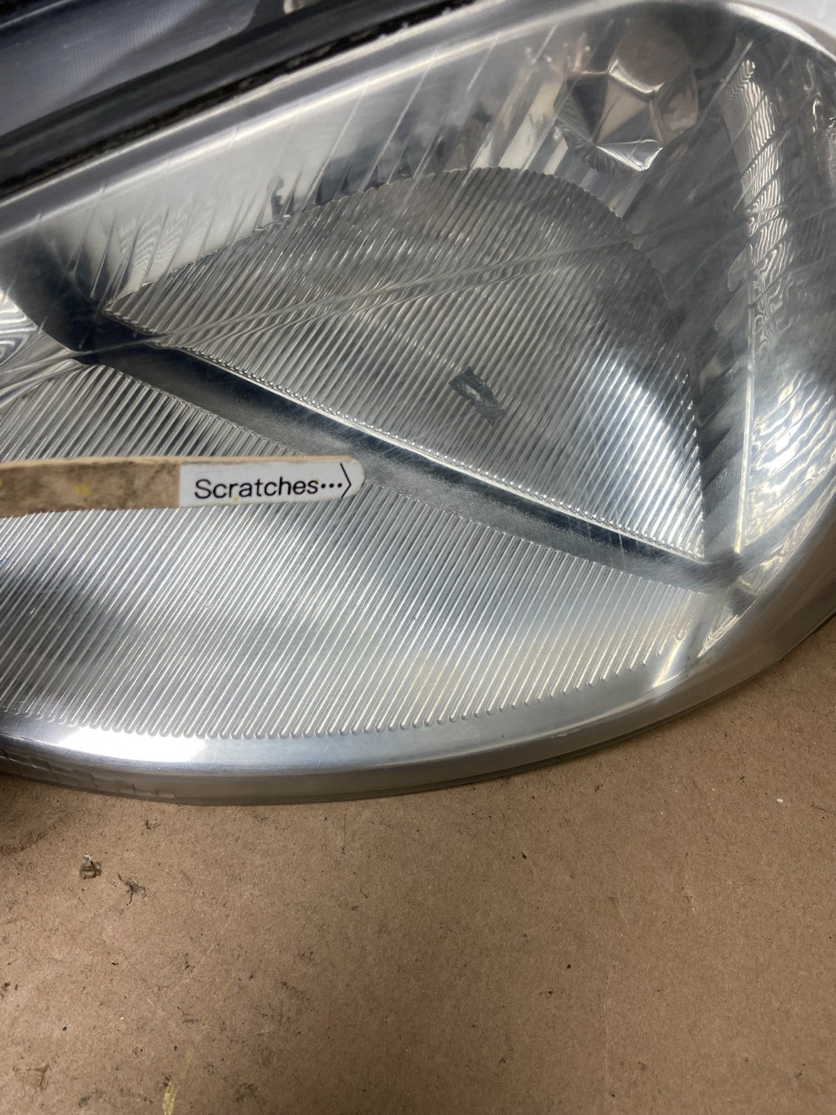 2000 to 2002 Ford Focus Left Driver LH Side Halogen Headlight AB0150 DG3
