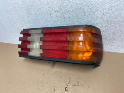 1986 to 1991 Mercedes-Benz W126 Right Passenger Side Tail Light AF4446 LK1