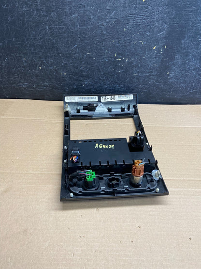 2004 to 2008 Ford F150 Radio Climate Dash Bezel Surround Black ag50244 DG3