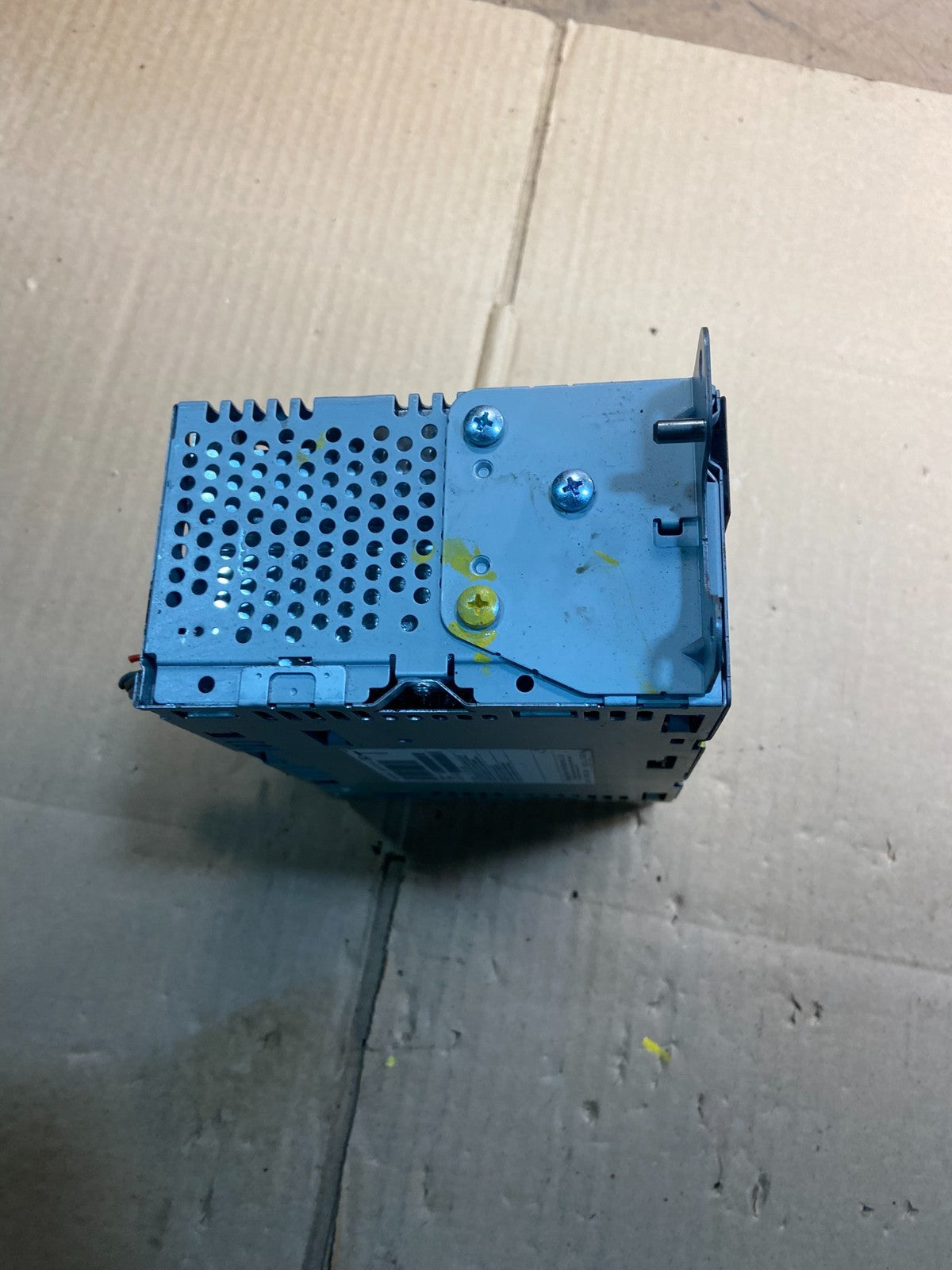 2016 to 2017 Ford Explorer Audio Equipment Radio Receiver AM FM CD Y4407 PS4