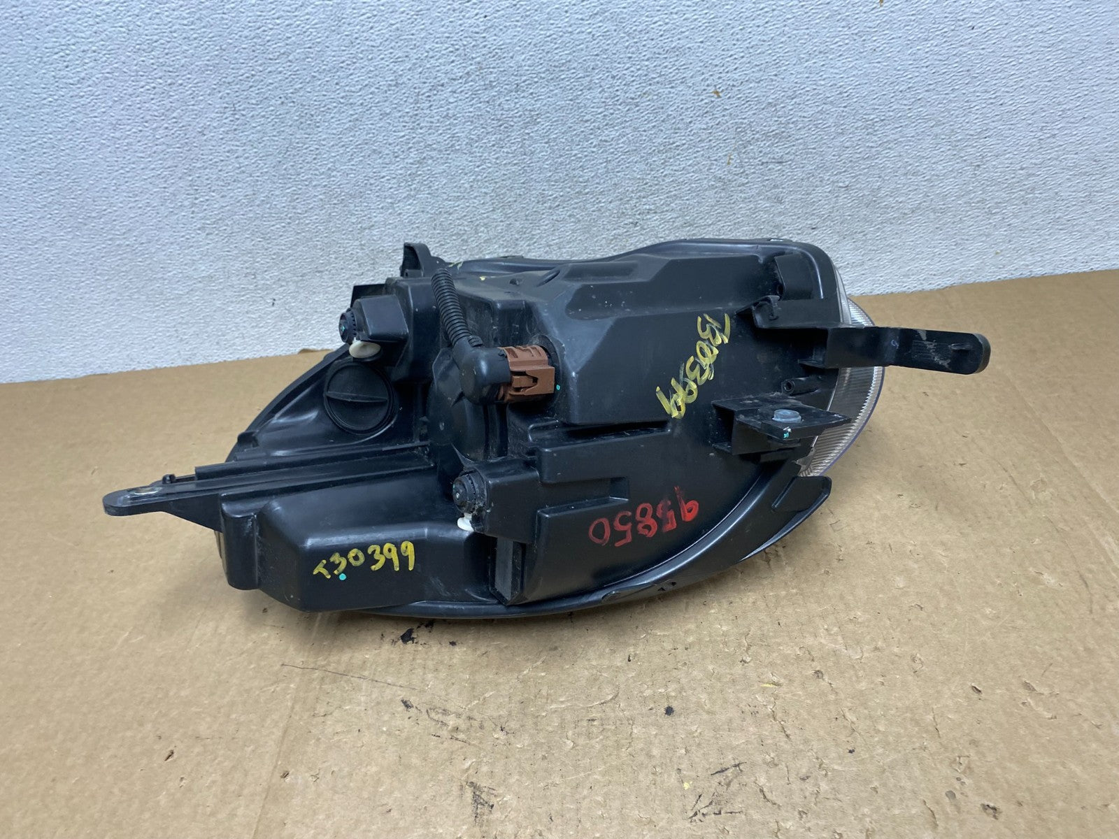 2014 to 2017 Fiat 500L Right Passenger RH Side Halogen Headlight AF9814 DG6