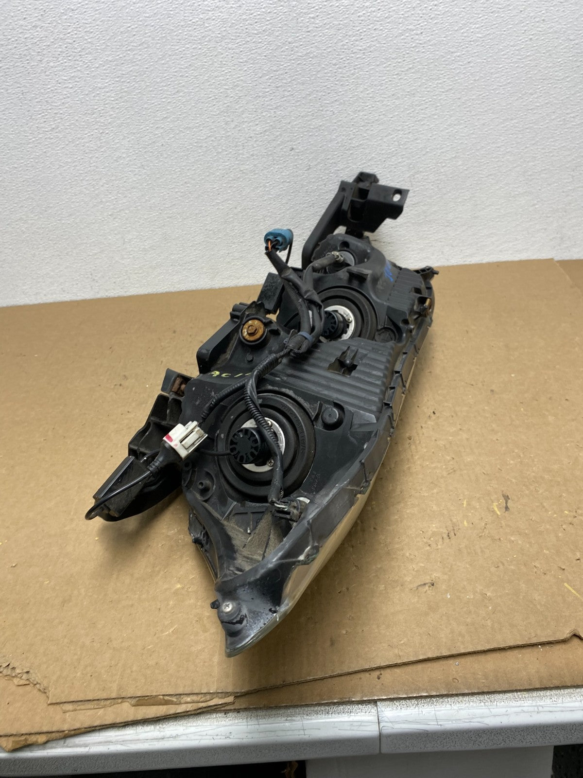 2008 to 2012 Honda Accord Sedan Right Passenger RH Headlight AC1497 DW7