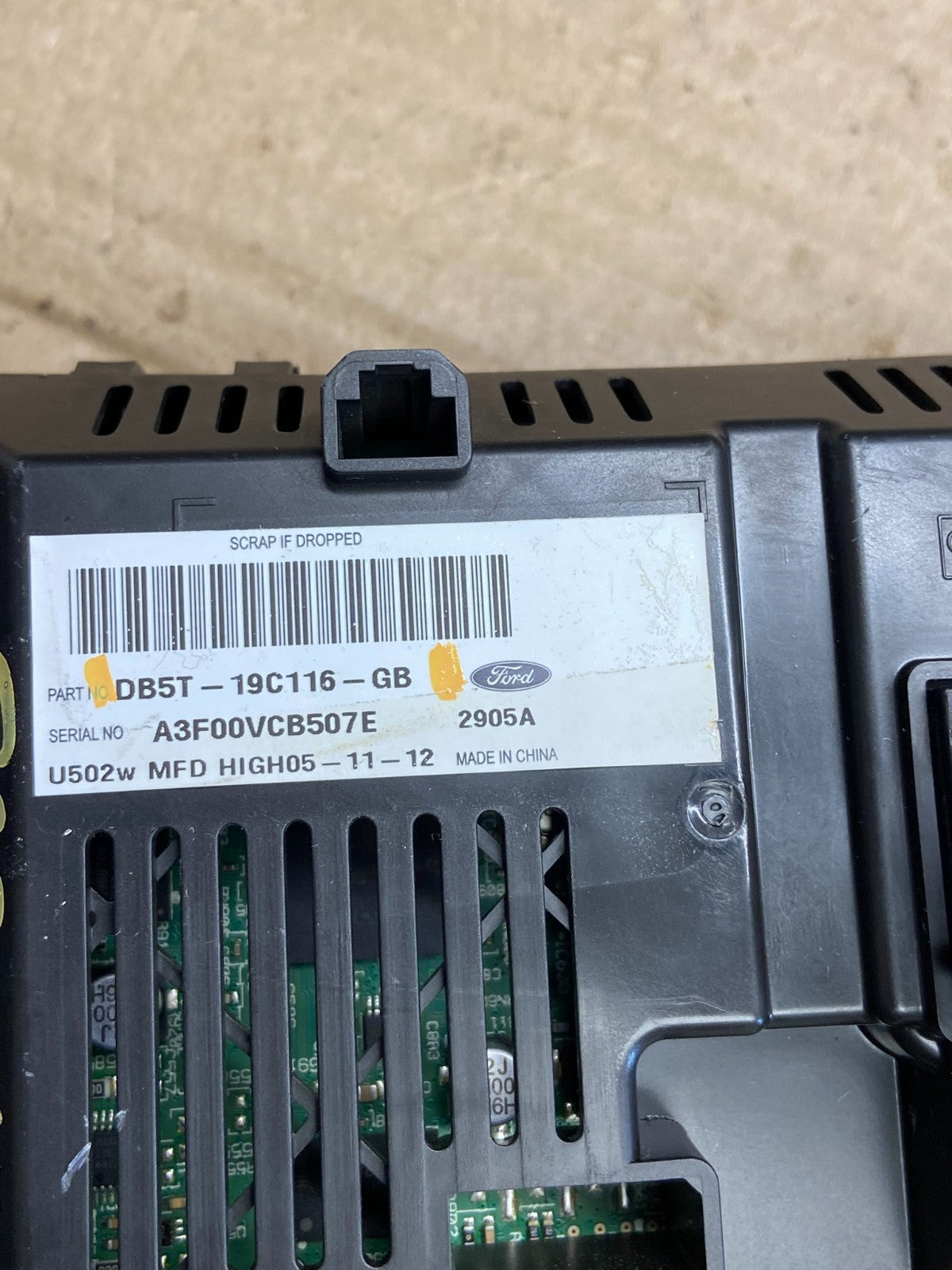 2013 to 2014 Ford Explorer Screen Communication Module DB5T-19C116-GB ah5263 DG5