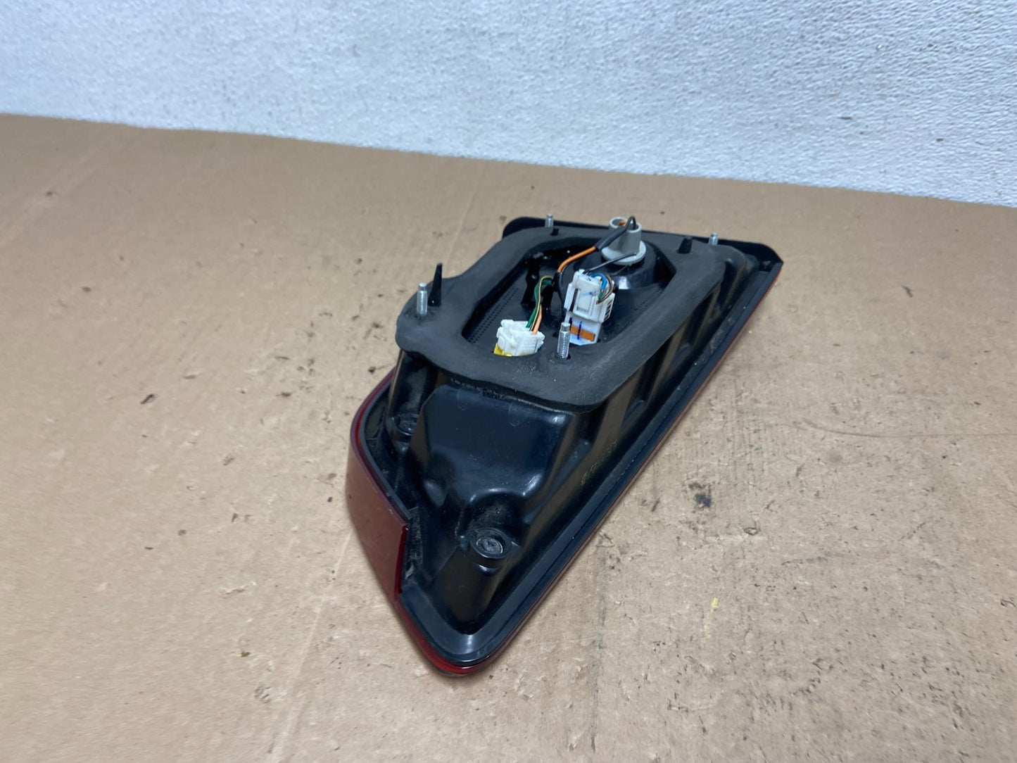 2014 to 2015 Kia Optima 2.0L LED Right Passenger RH Tail Light Inner AC6034 DW4