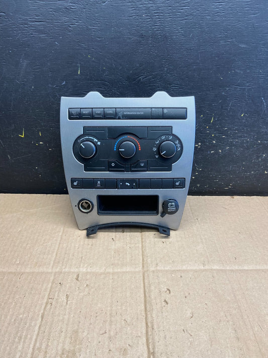 2005 2006 2007 Jeep Commander Grand Cherokee A/C Climate Control Bezel aa7882 DG0